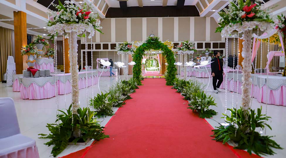 5 Kelebihan Pesta Pernikahan di Gedung